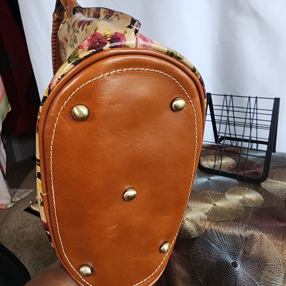 Patricia nash Torresina Leather Bucket bag - Picture 5 of 9
